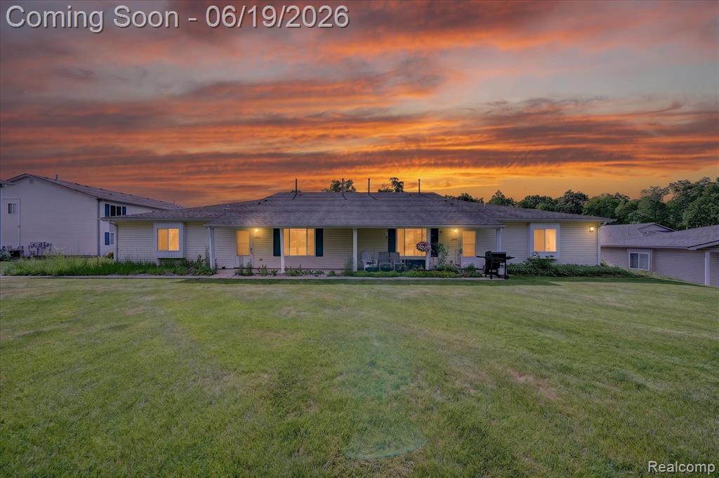 9543 Parkwood Drive, 267, Grand Blanc, MI 48439 — front exterior