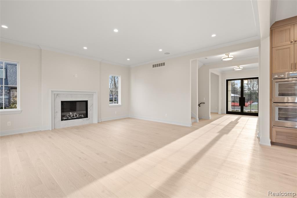 2802 HEATHFIELD Road, Bloomfield Hills, MI, 48301