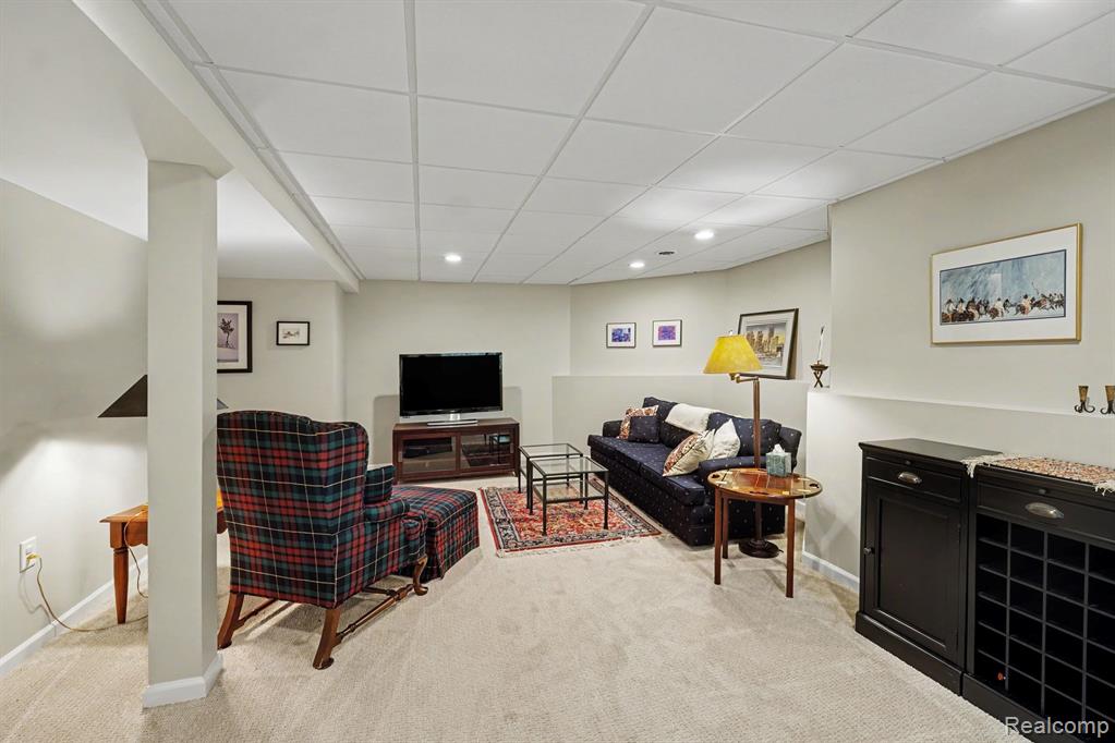 7690 Allen Road, Clarkston, MI 48348 — Photo 31