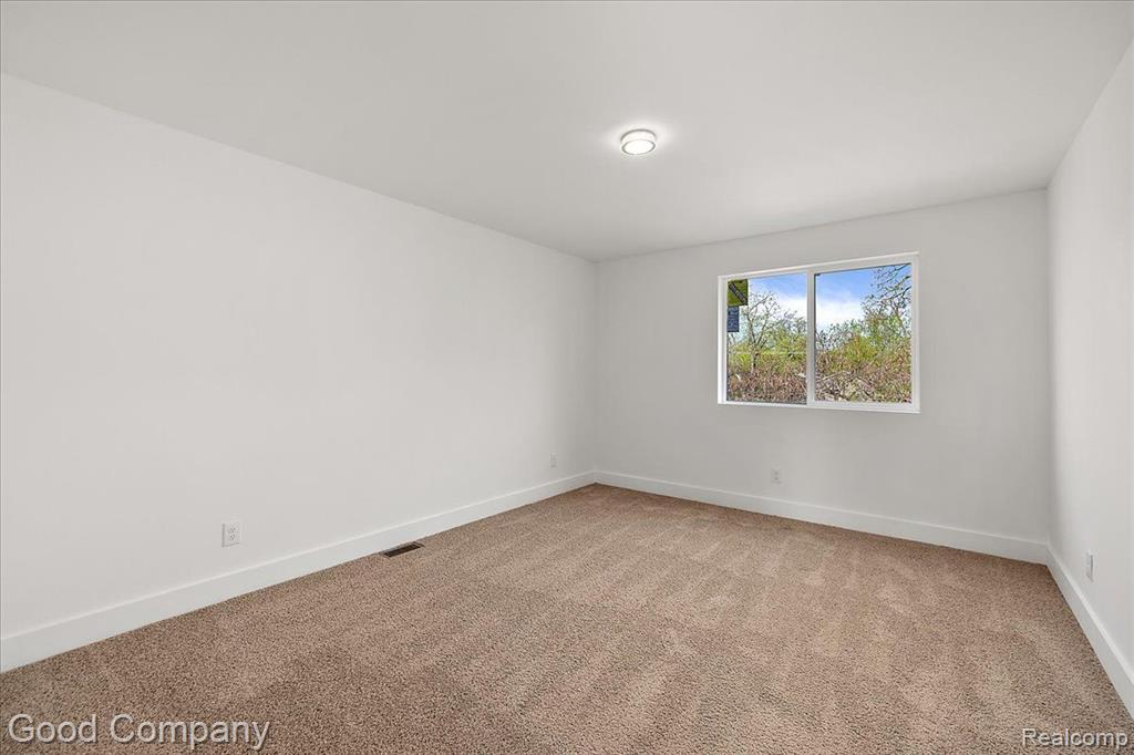 494 BLOOMFIELD Avenue, Pontiac, MI 48341 — Photo 23