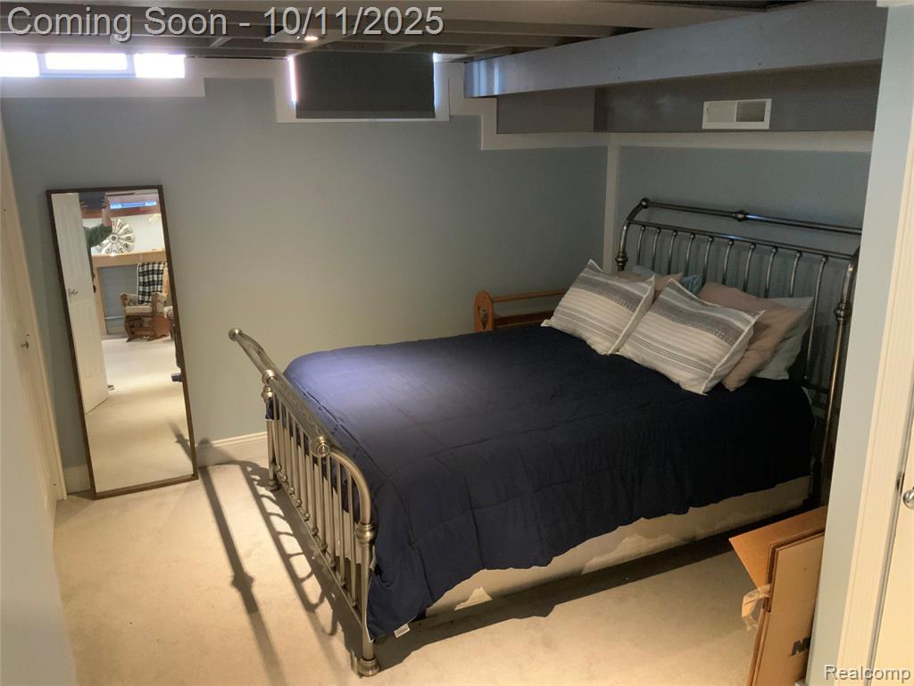 9130 E Bassett Court, Livonia, MI 48150 — Photo 53