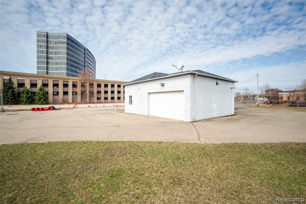 301 S Cooper Street - Photo 4