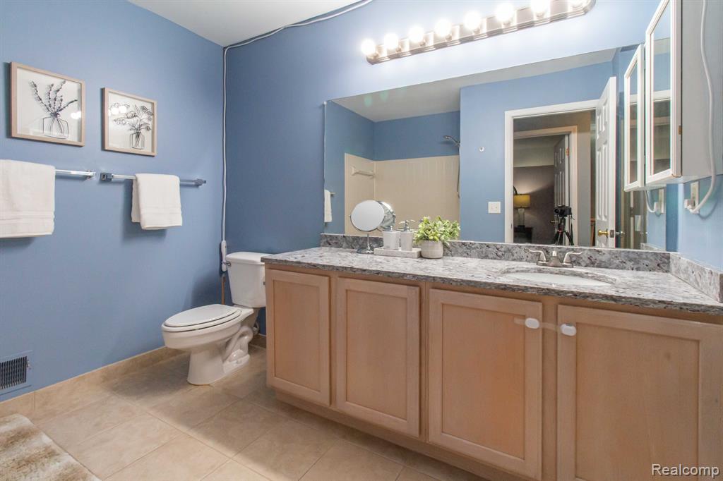 41632 Mitchell Road, Novi, MI — Photo 29