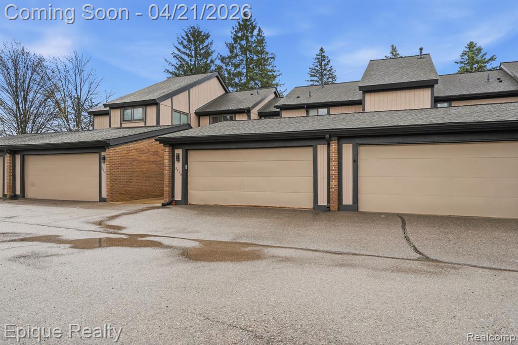 5205 Potomac Run N, West Bloomfield, MI — Photo 28