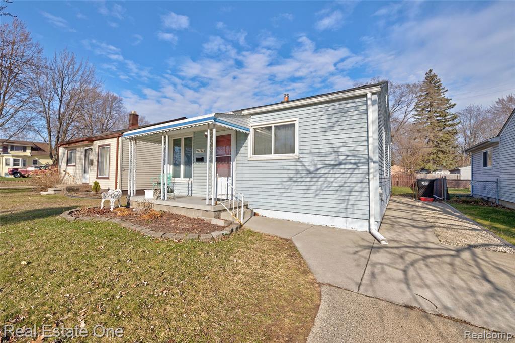 27732 Dartmouth Street, Madison Heights, MI 48071 — Photo 2