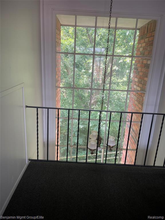 31831 Grand River Avenue, 24, Farmington, MI 48336 — Photo 3