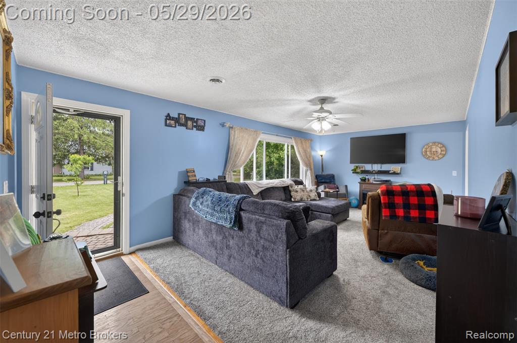 985 S Park Street, Highland, MI 48356 — Photo 14