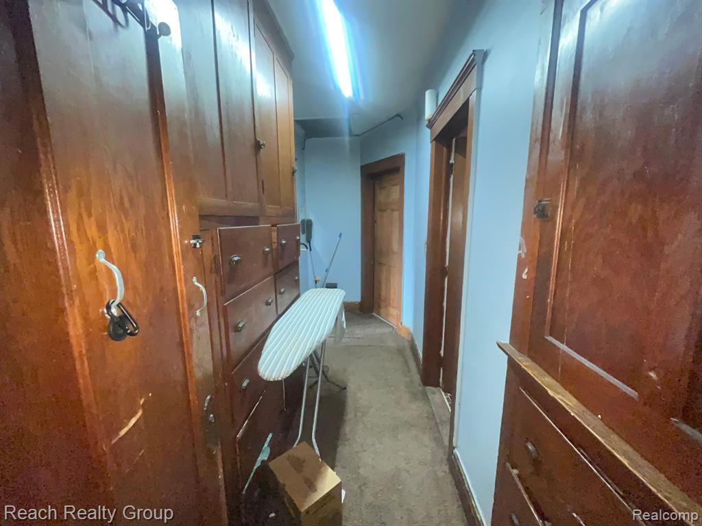 22755 GRAND RIVER Avenue, Detroit, MI 48219 — Photo 20