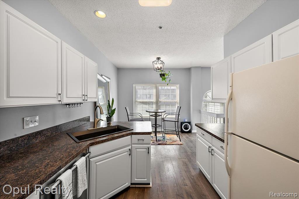 49714 Draper Circle, 87, Plymouth, MI 48170 — Photo 13