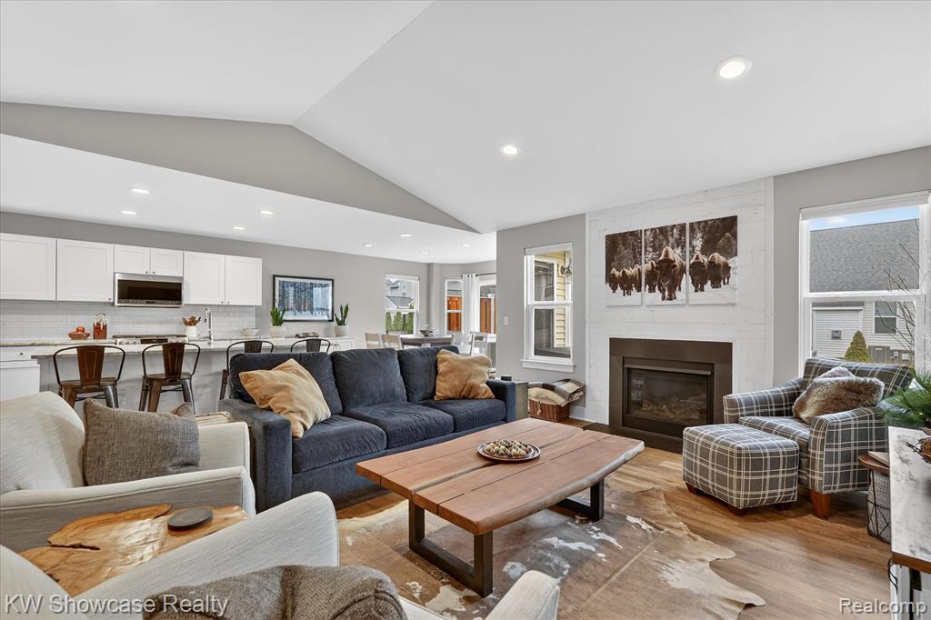 3108 Theodore E, Wixom, MI 48393 — Photo 15