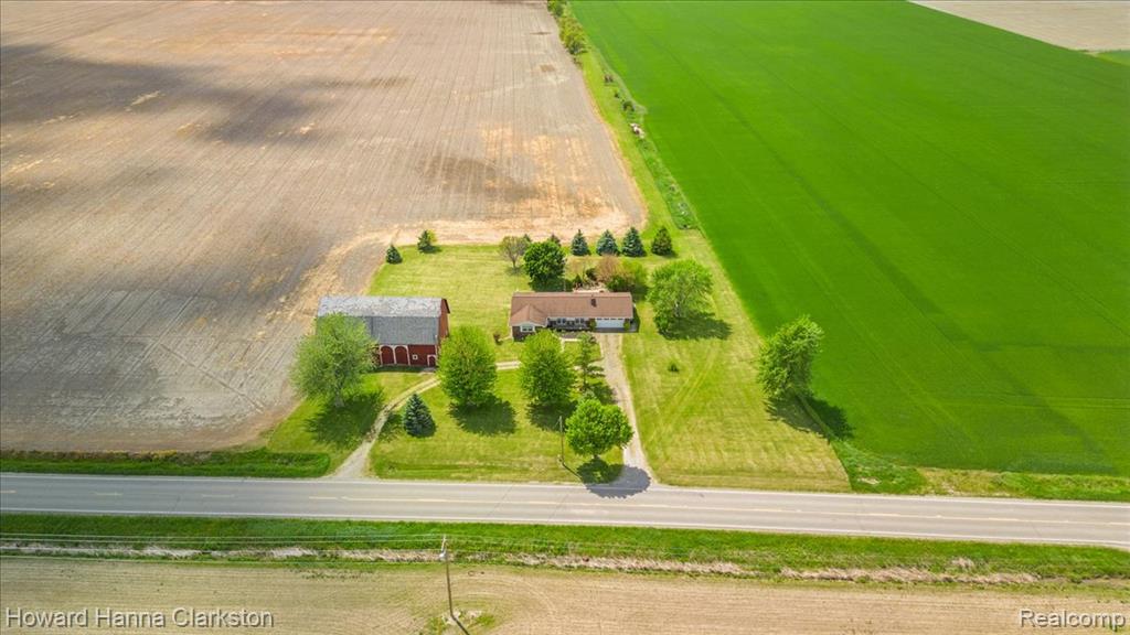7247 N State Road, Owosso, MI 48867 — Photo 3