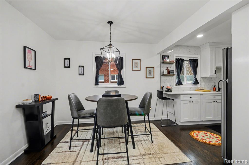 9871 Doris Street, Livonia, MI 48150 — Photo 5
