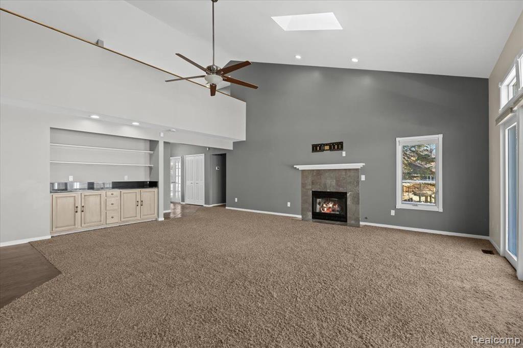 3965 N VANSTONE Drive, Commerce Twp, MI 48382 — Photo 4