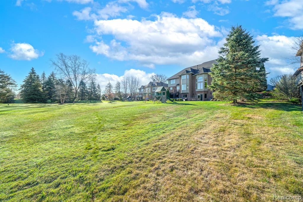 47924 MANORWOOD Drive, Northville, MI 48168 — Photo 10