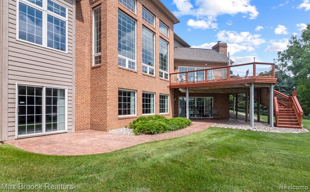 519 Hawksmoore Drive, Clarkston, MI 48348 — Photo 60