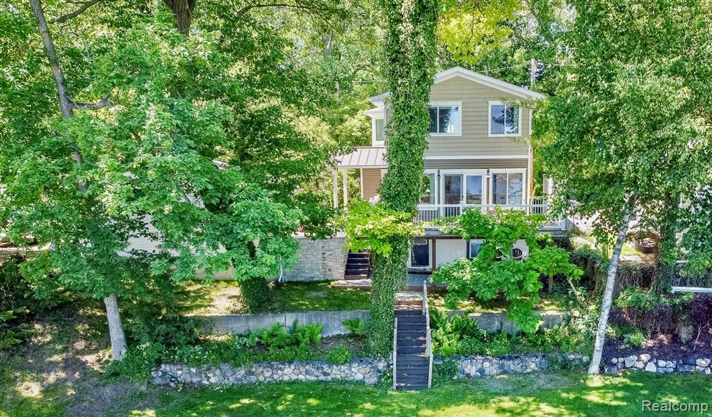 524 Fernhurst Court, Lake Orion, MI 48362 — Photo 27