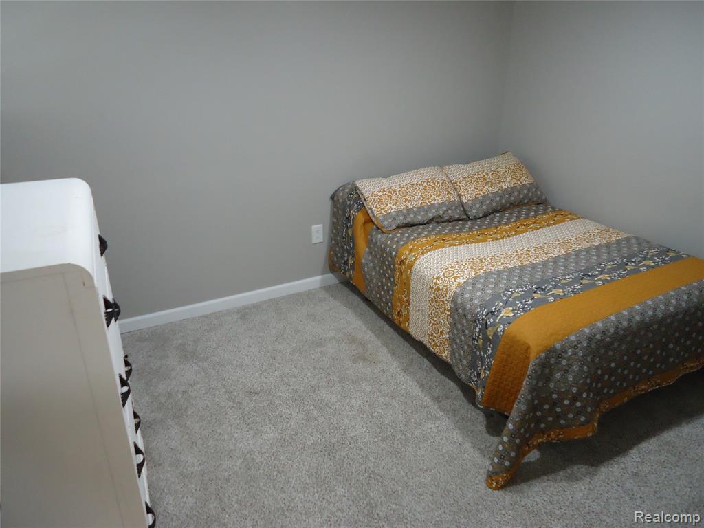 370 Adams Road, Saginaw, MI 48609 — Photo 34