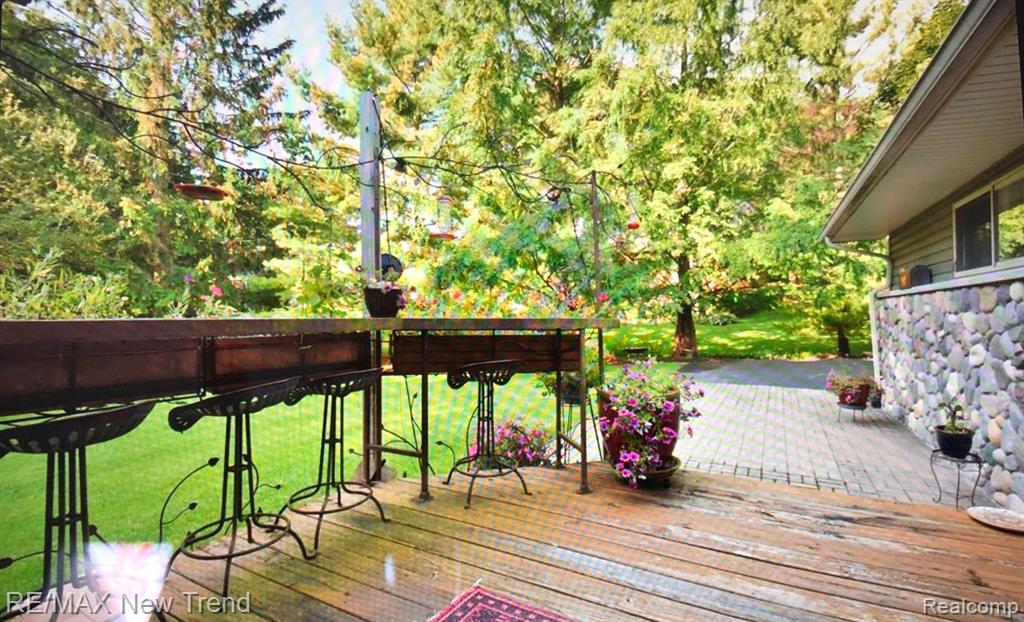 5939 DARB LAKE Drive, West Bloomfield, MI 48324 — Photo 24