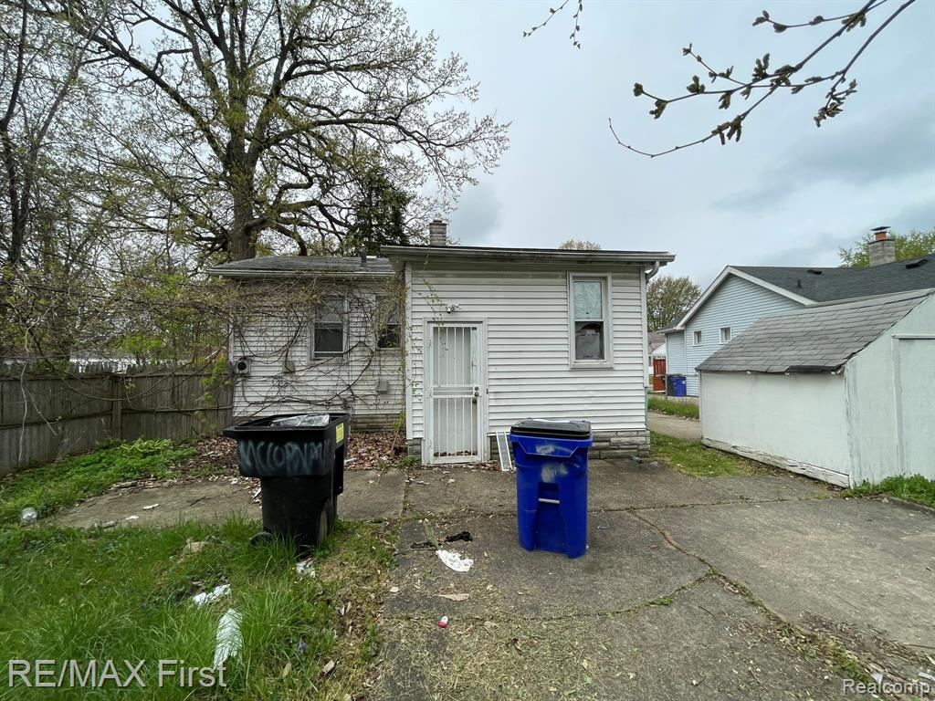6184 Guilford Street, Detroit, MI 48224 — Photo 10