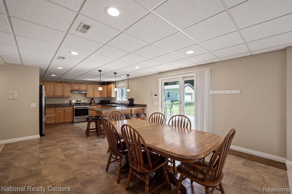 10180 Hadley Road, Clarkston, MI 48348 — Photo 31