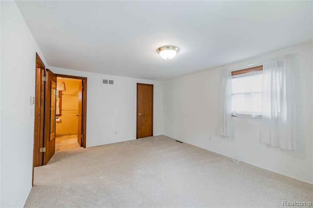 7611 Ferry Road, Grosse Ile, MI 48138 — Photo 34