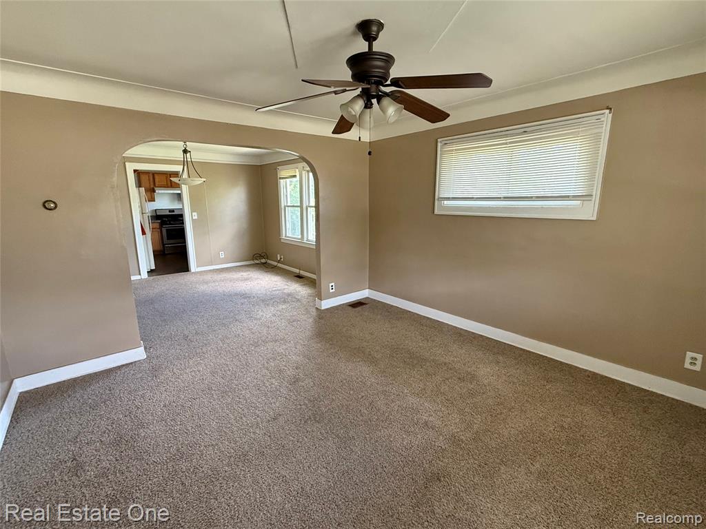 5751 DREXEL Street, Dearborn Heights, MI 48127 — Photo 4
