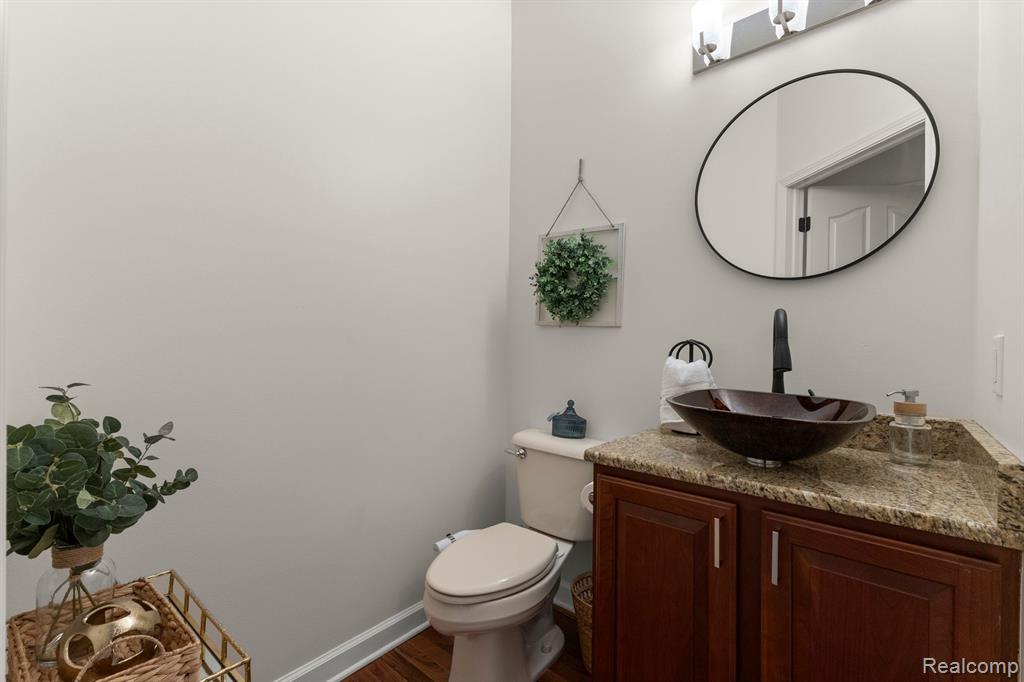 44421 WHITE PINE Circle E, Northville, MI 48168 — Photo 16