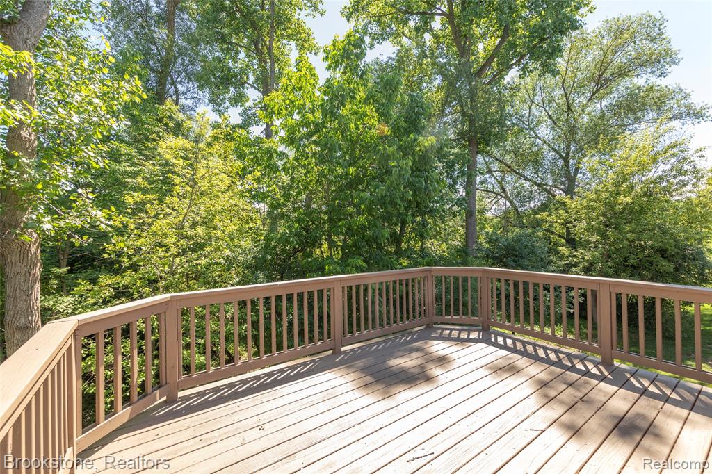 10295 Northridge Court, White Lake, MI — Photo 5