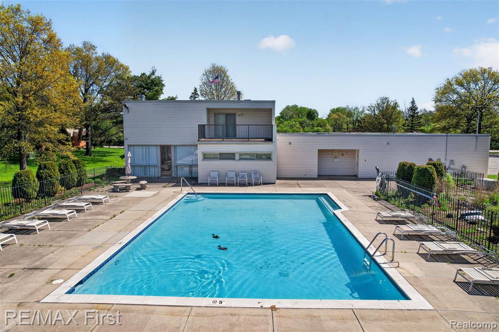 3660 Old Creek Road Road, 36, Troy, MI 48084 — Photo 28