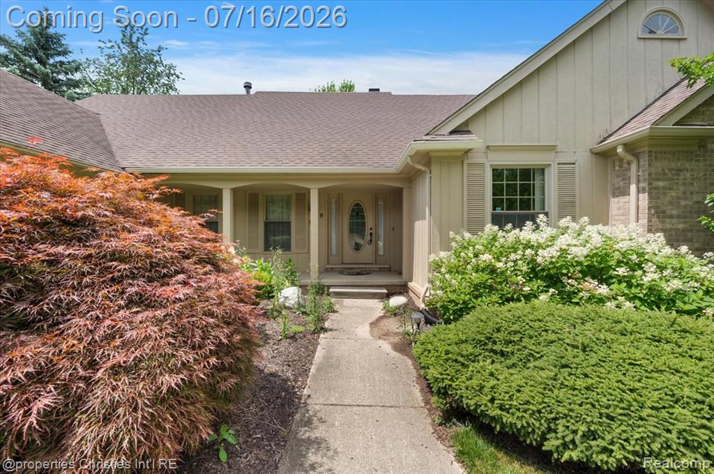 969 Whitegate Drive, Northville, MI 48167 — Photo 4