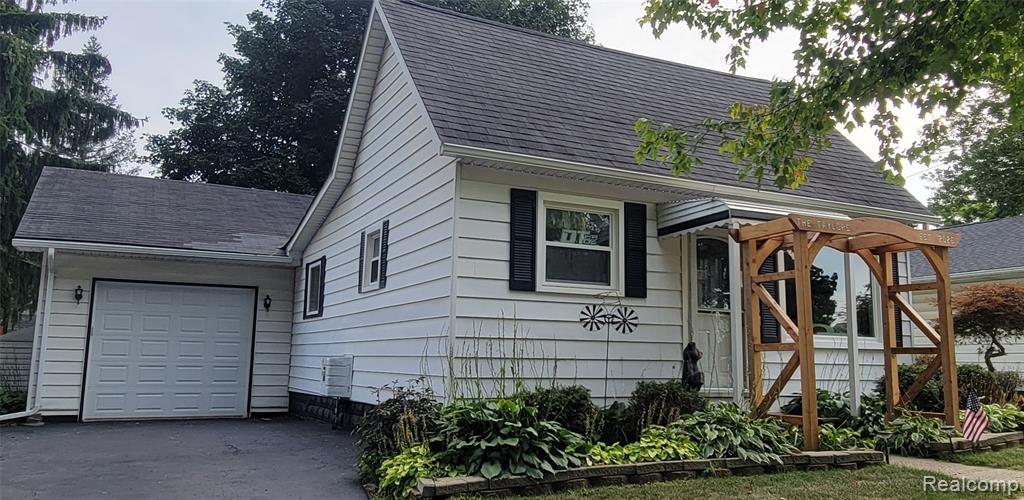 5562 Liberty Street, Dryden, MI 48428