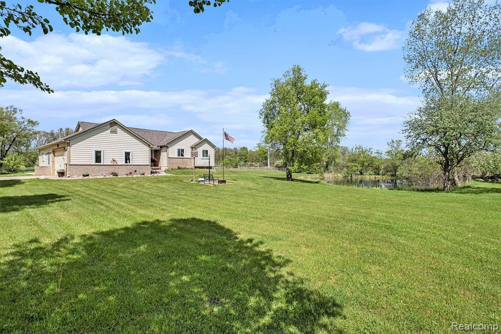 5100 GROVELAND Road, Ortonville, MI 48462 — Photo 33