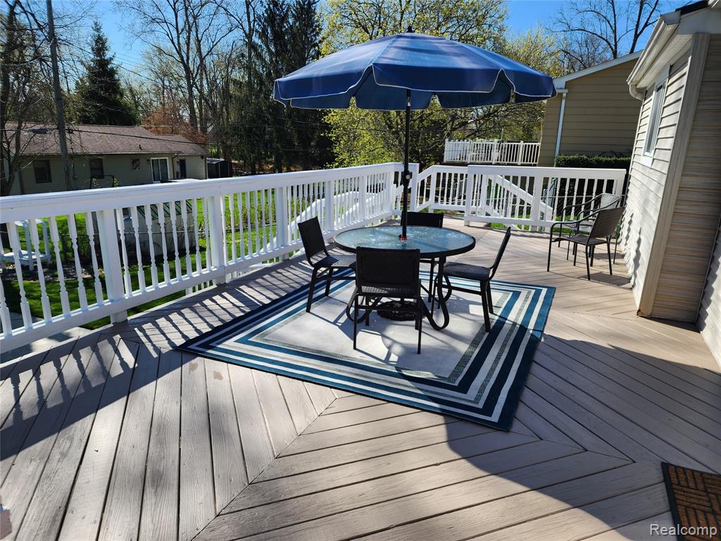 635 Sherry Drive, Lake Orion, MI 48362 — Photo 23