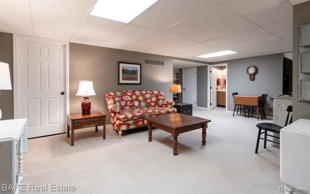 39470 Champion Court, Northville, MI 48168 — Photo 36