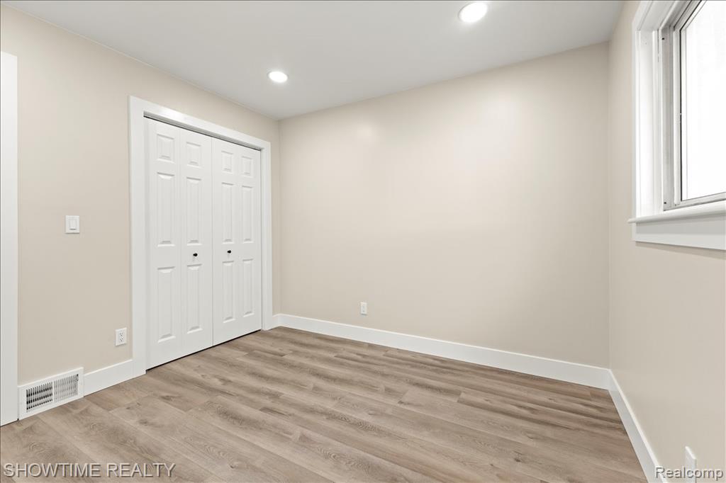 10358 Cloverdale Avenue, Ferndale, MI 48220 — Photo 25