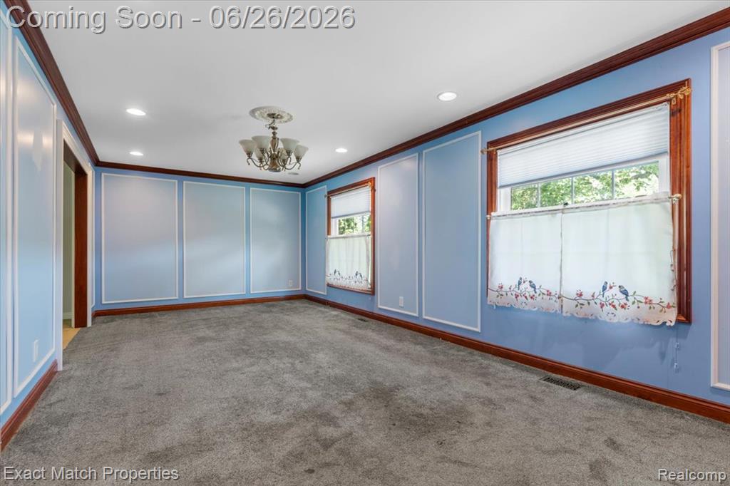 6737 Alderley Way, West Bloomfield, MI — Photo 20