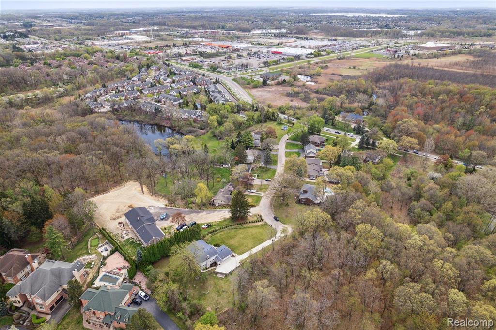 7915 LITTLE FARM Lane, West Bloomfield, MI — Photo 6