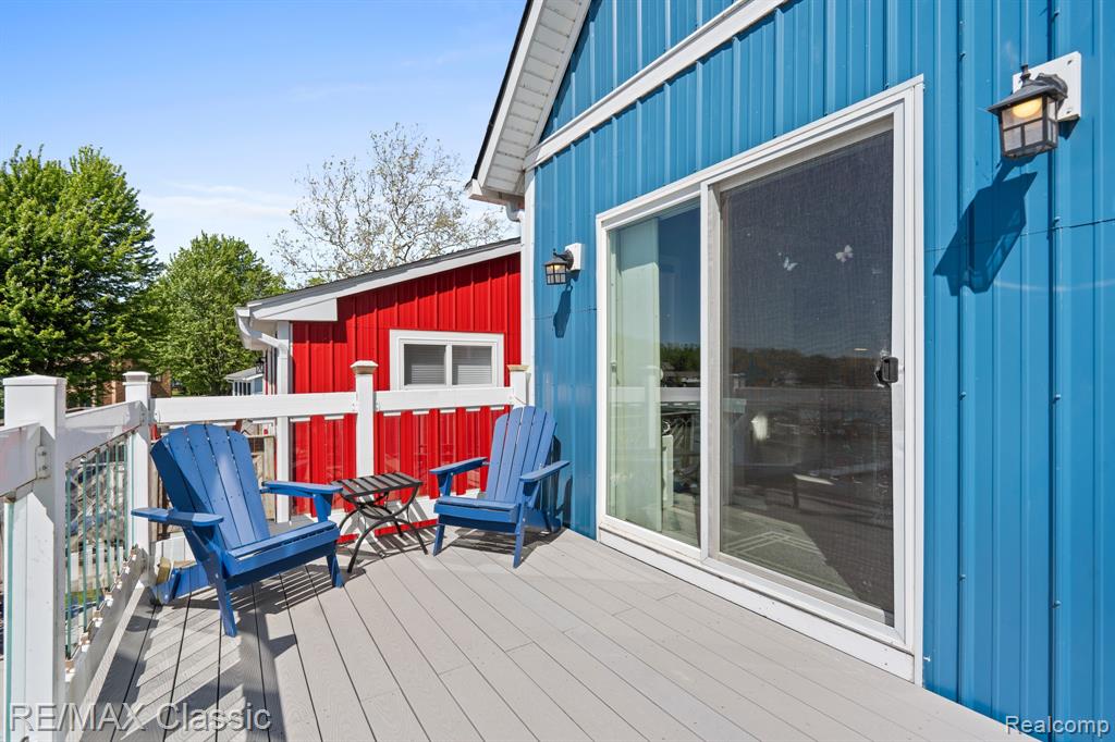 11478 E Shore Drive, Whitmore Lake, MI 48189 — Photo 36