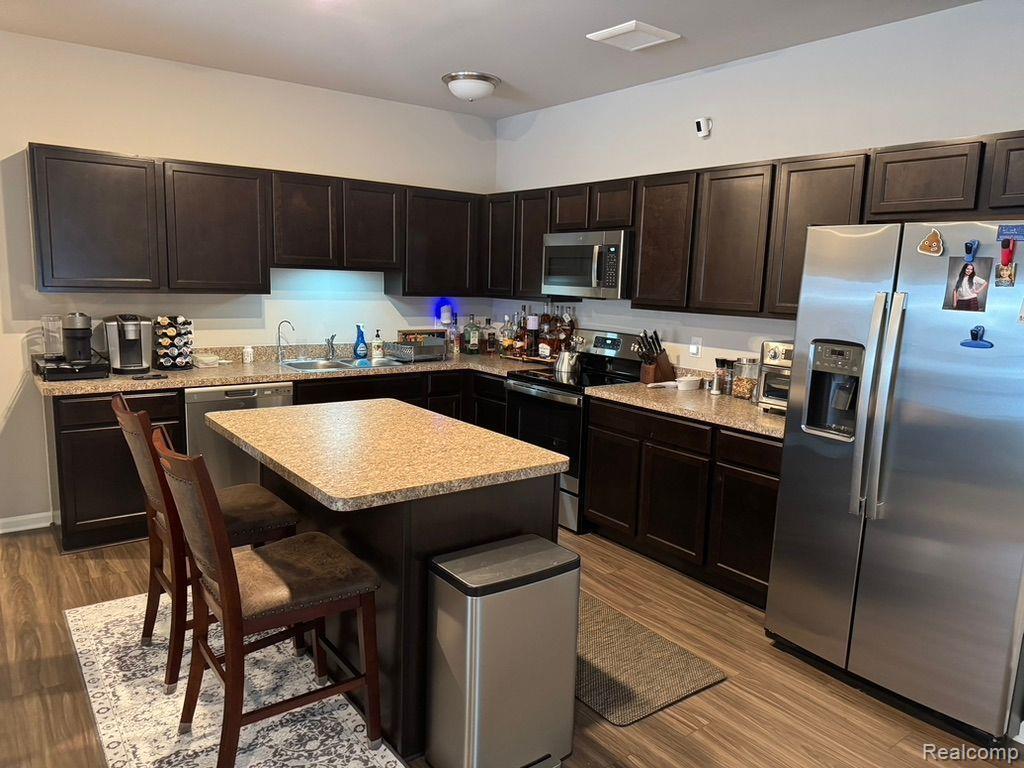 9817 Ridge Run Street, Howell, MI 48855 — Photo 5