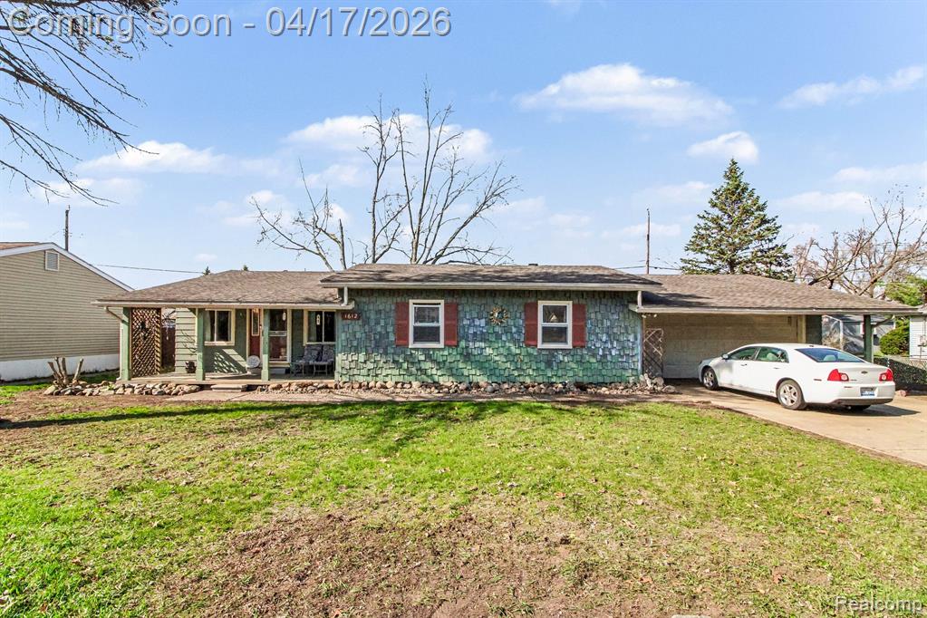 1612 Connecticut Street, Wolverine Lake, MI 48390 — Photo 4