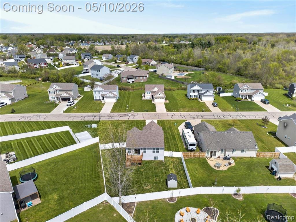 4366 Timber Line Lane, Grand Blanc, MI 48439 — Photo 36