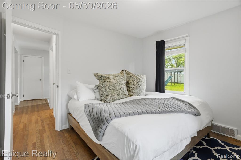 29087 Howard Avenue, Madison Heights, MI 48071 — Photo 14