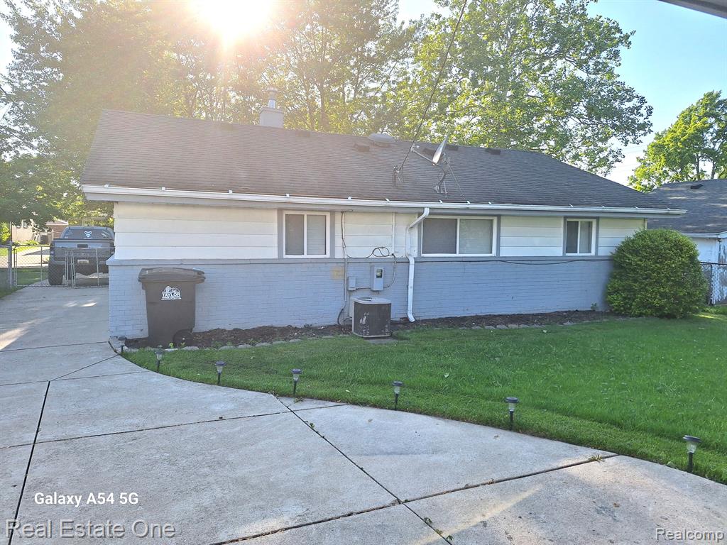7541 SLOAN Street, Taylor, MI 48180 — Photo 23