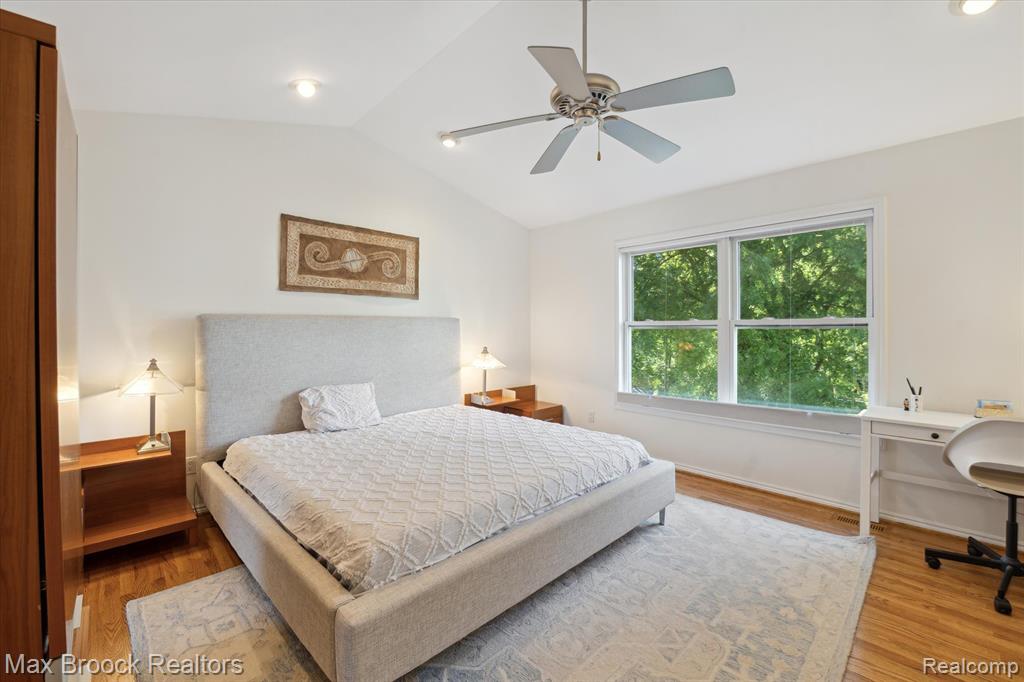 5745 Eastman Boulevard, West Bloomfield, MI 48323 — Photo 23