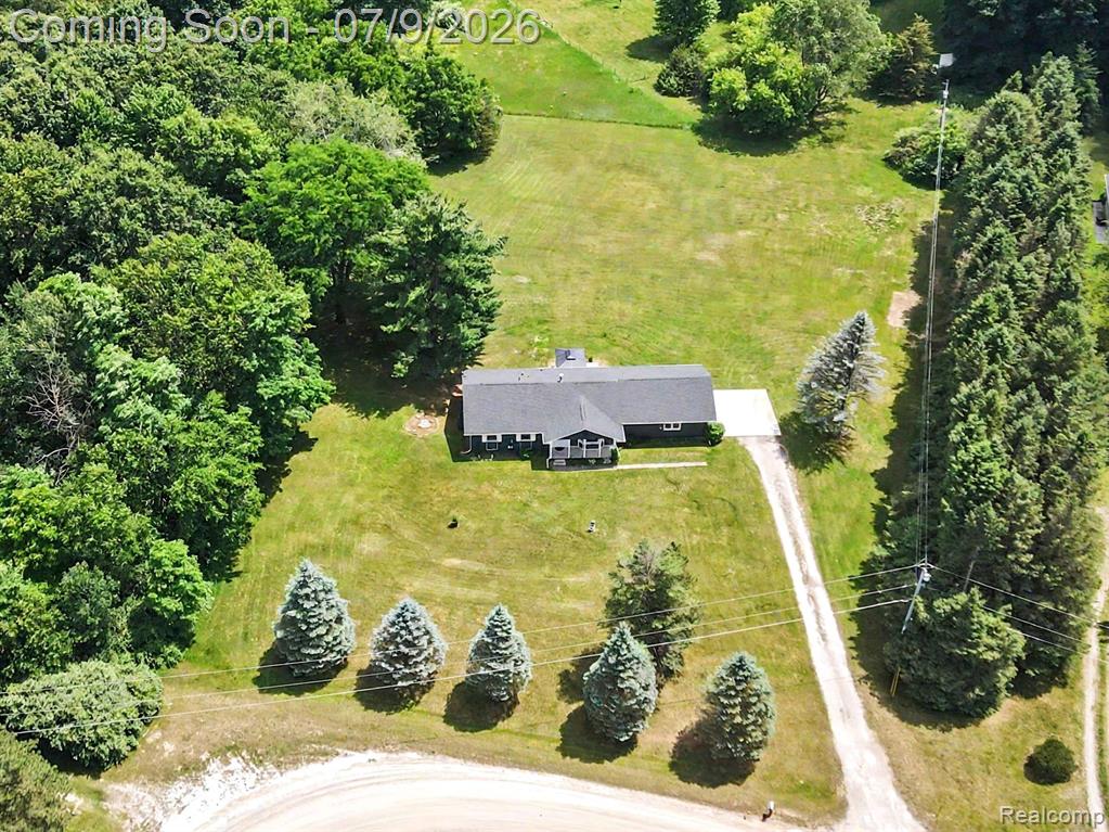 2176 Kingston Drive, Pinckney, MI 48169 — Photo 23