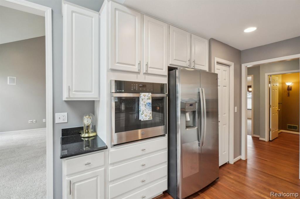 810 JOSHUA Drive, Highland, MI 48356 — Photo 20