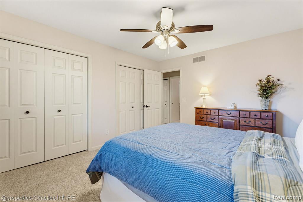 14281 Bournemuth Drive, Utica, MI 48315 — Photo 52