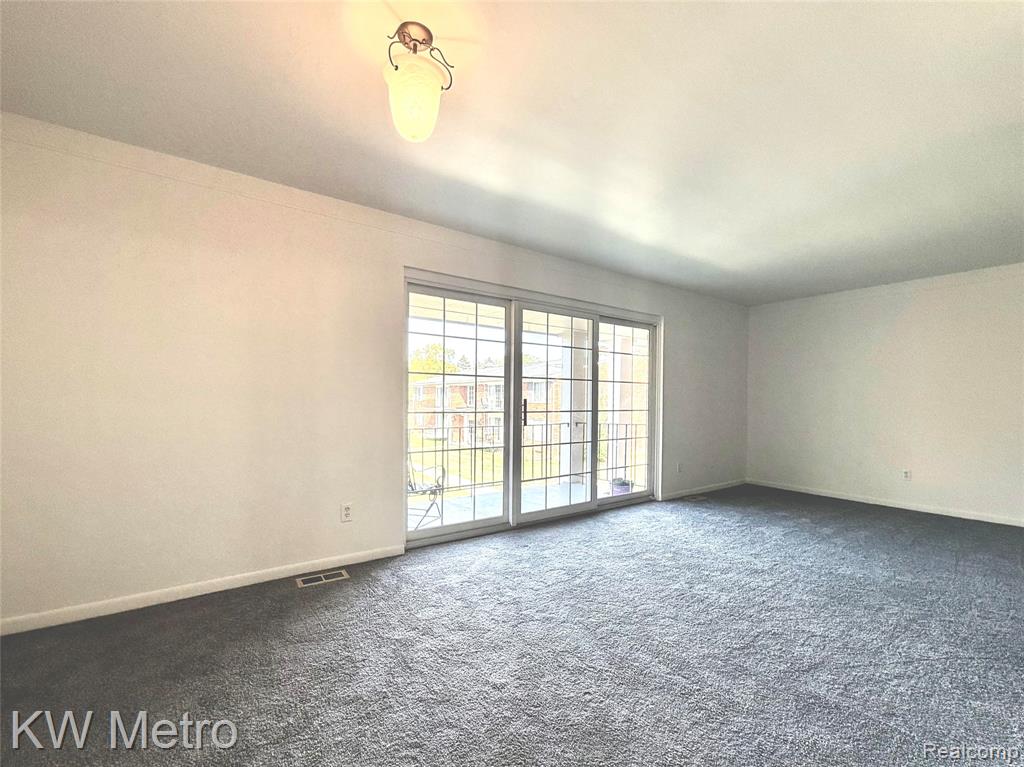 480 Fox Hills Drive N, 6, Bloomfield Hills, MI 48304 — Photo 12
