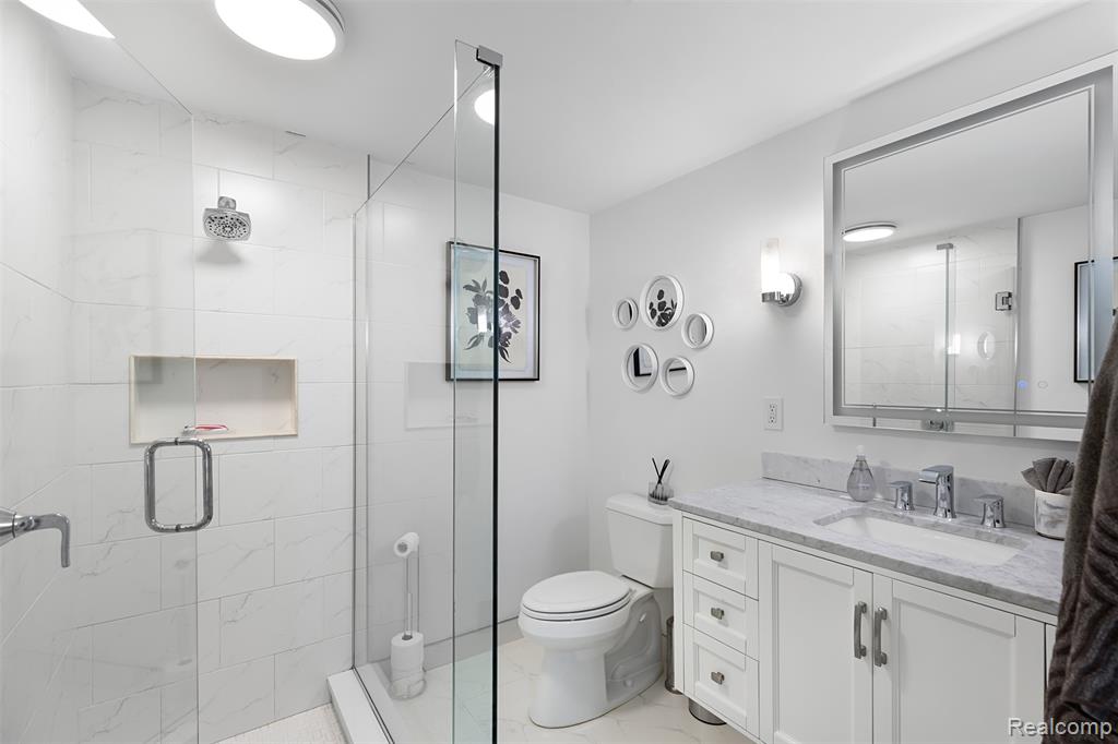691 Wallace Street, Birmingham, MI 48009 — Photo 27