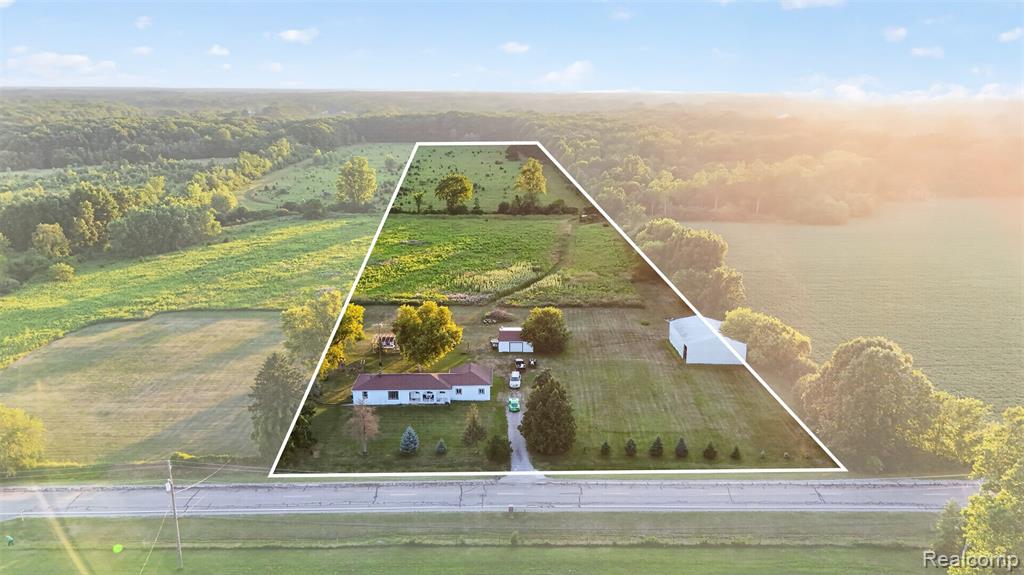 7369 N Webster Road, Mount Morris, MI 48458